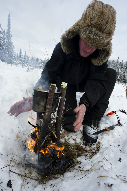 techniques pour allumer un feu en toute circonstance